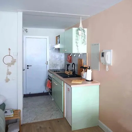 Apartment Cosy By The Sea